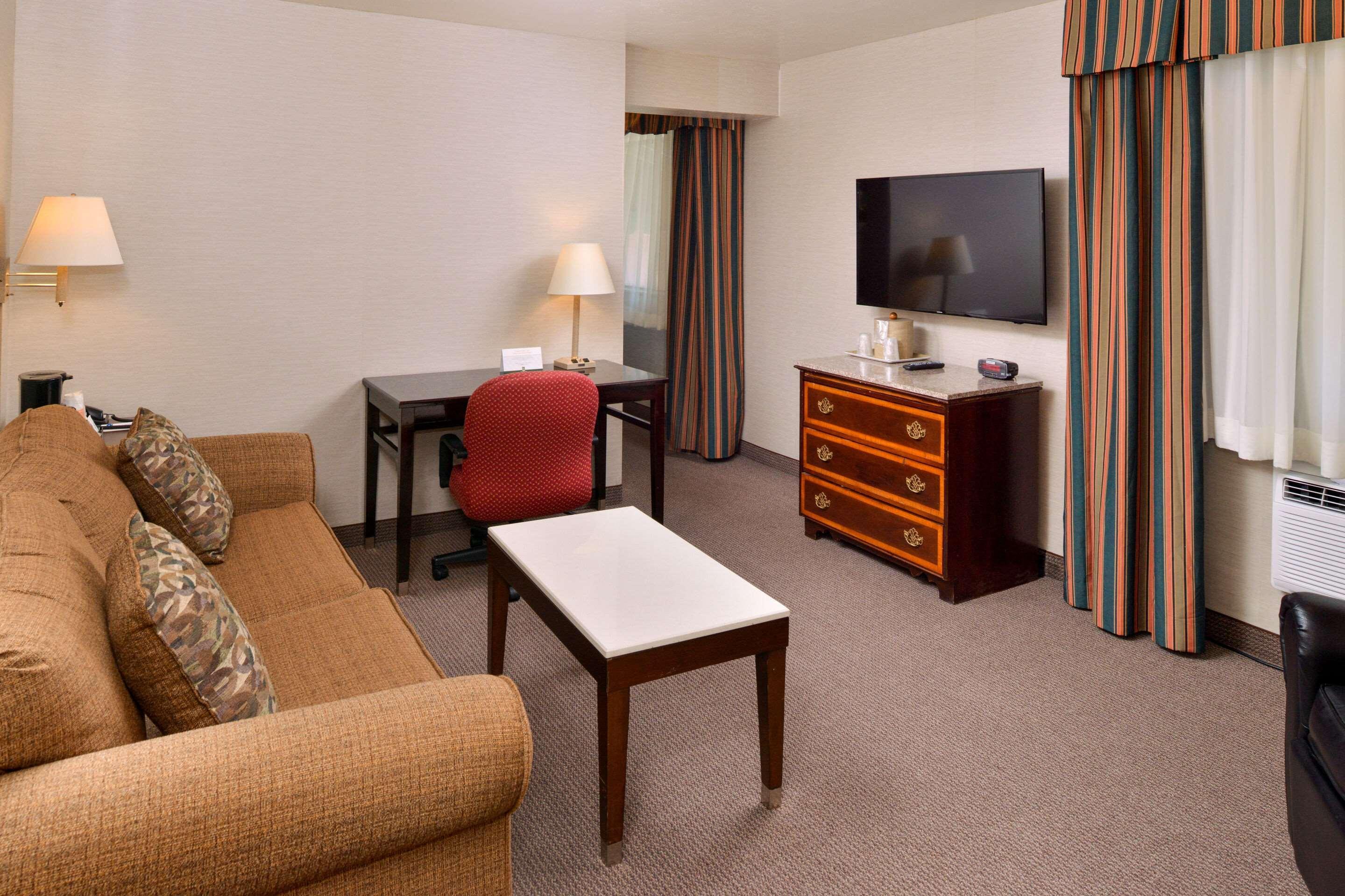 Quality Inn & Suites Walnut - City Of Industry Eksteriør billede