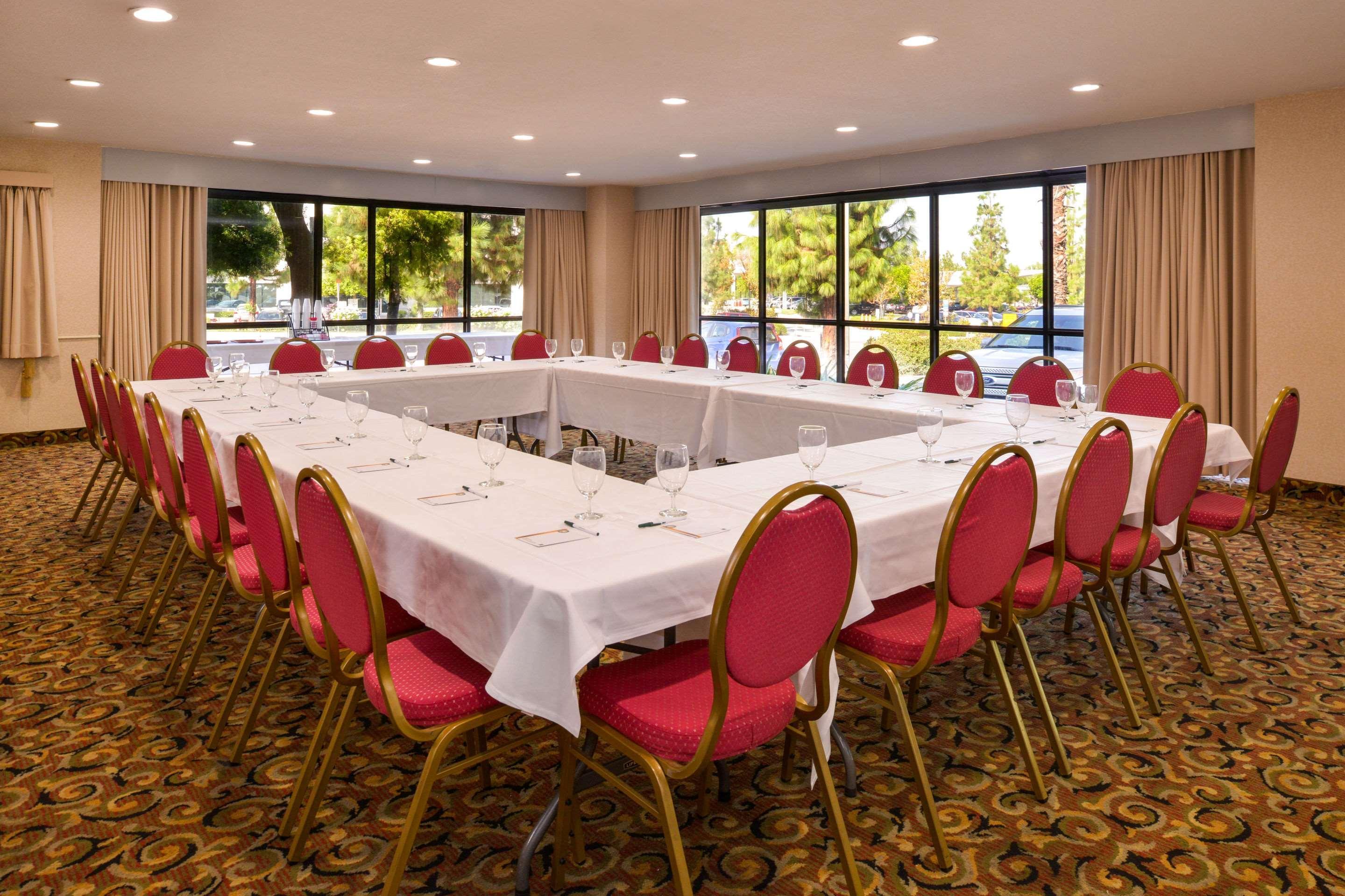 Quality Inn & Suites Walnut - City Of Industry Eksteriør billede