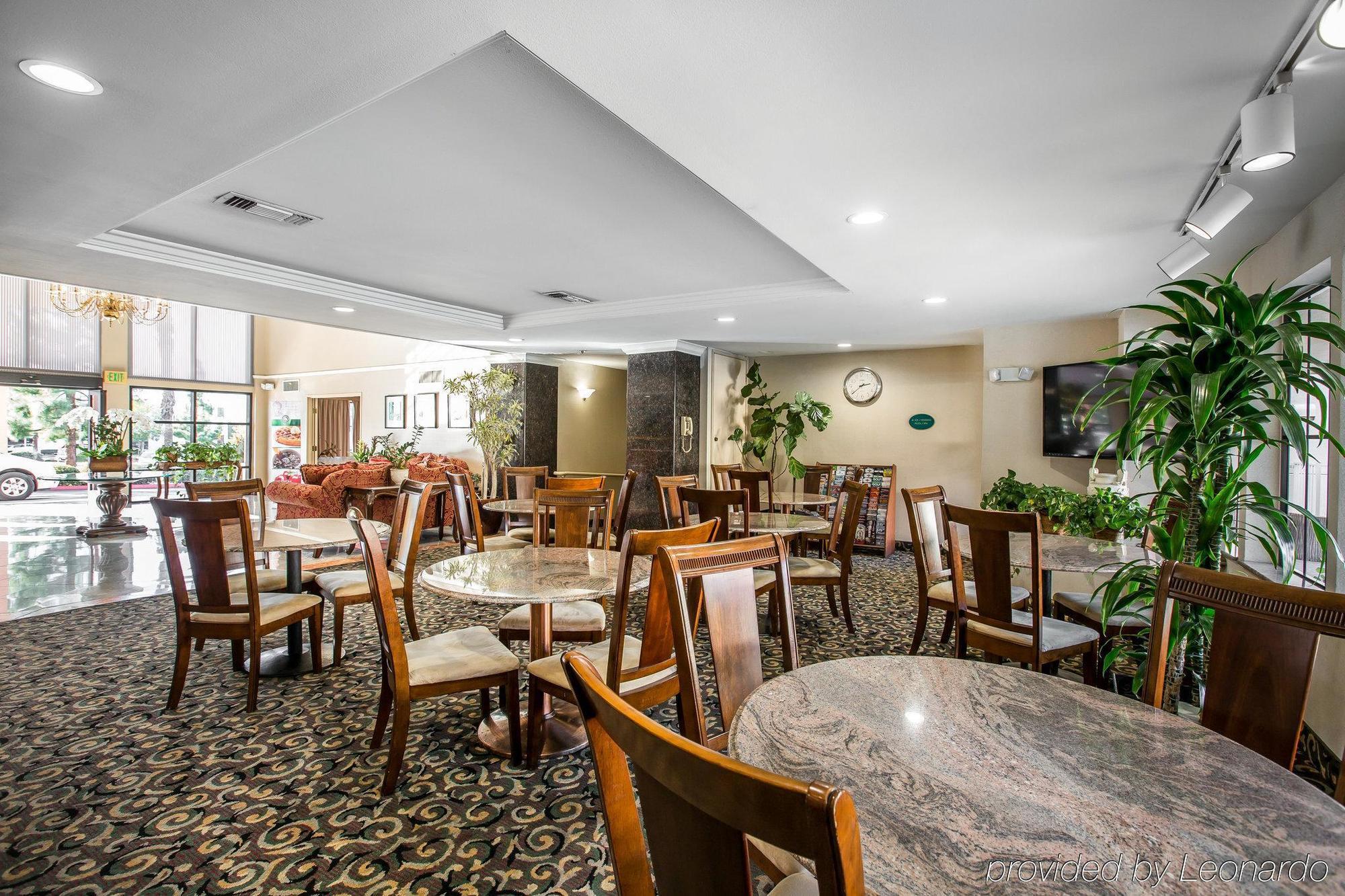 Quality Inn & Suites Walnut - City Of Industry Eksteriør billede