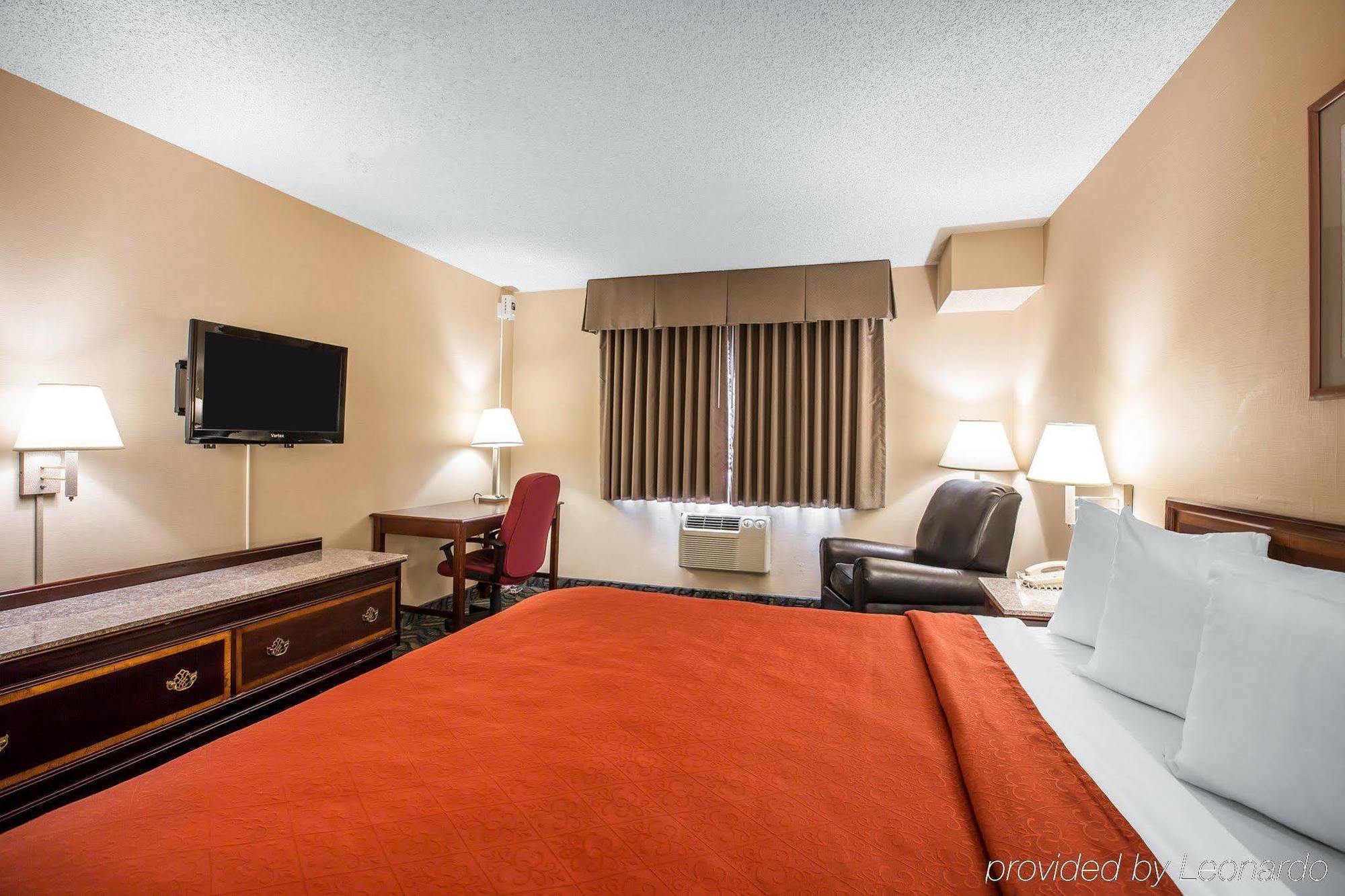 Quality Inn & Suites Walnut - City Of Industry Eksteriør billede
