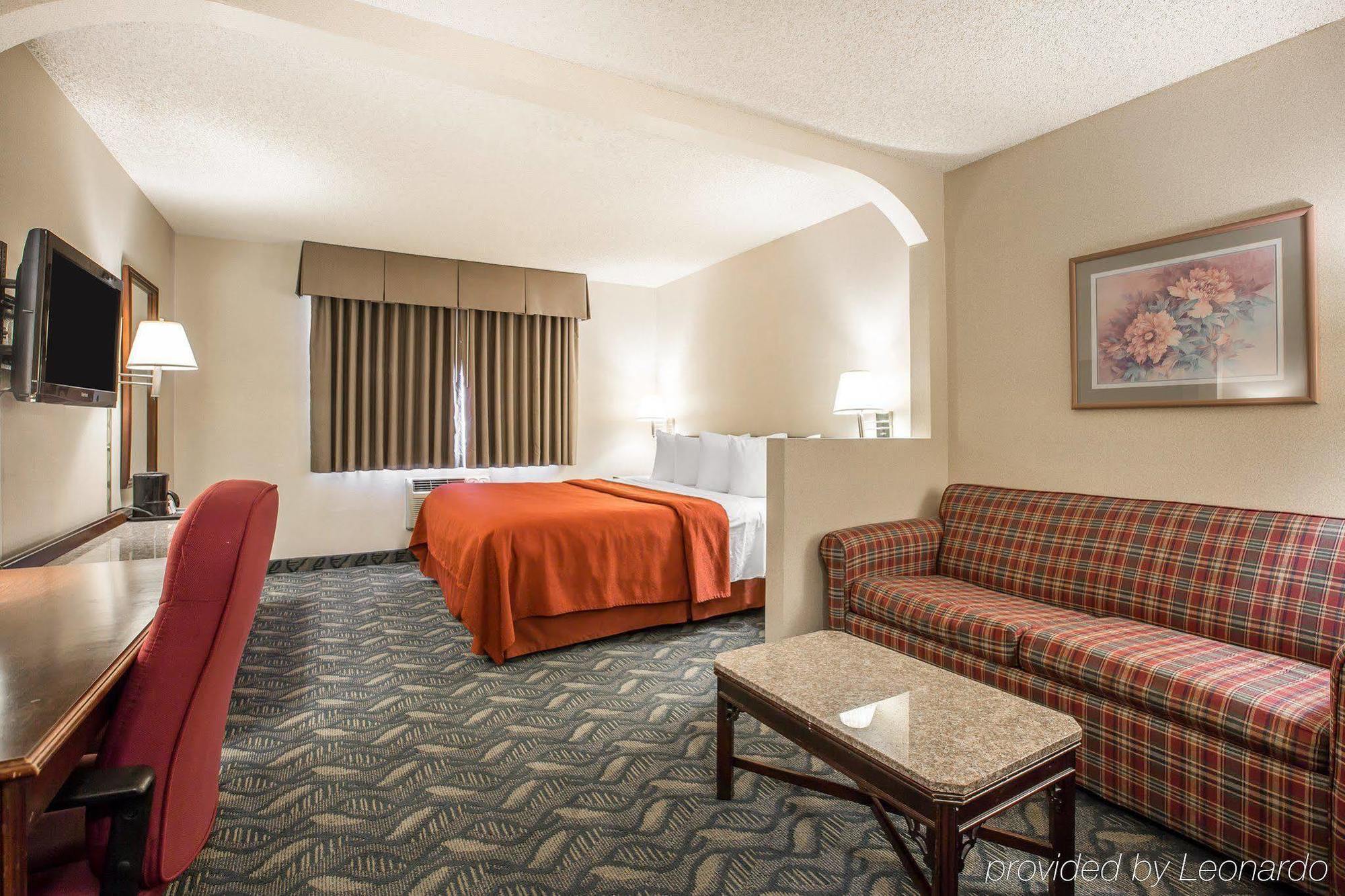 Quality Inn & Suites Walnut - City Of Industry Eksteriør billede