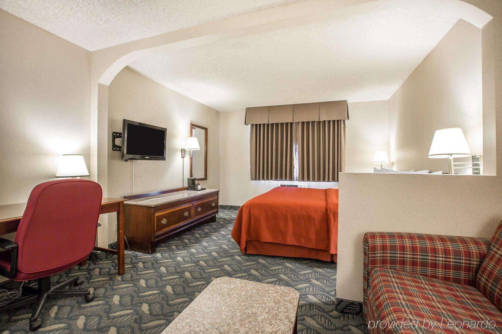 Quality Inn & Suites Walnut - City Of Industry Eksteriør billede